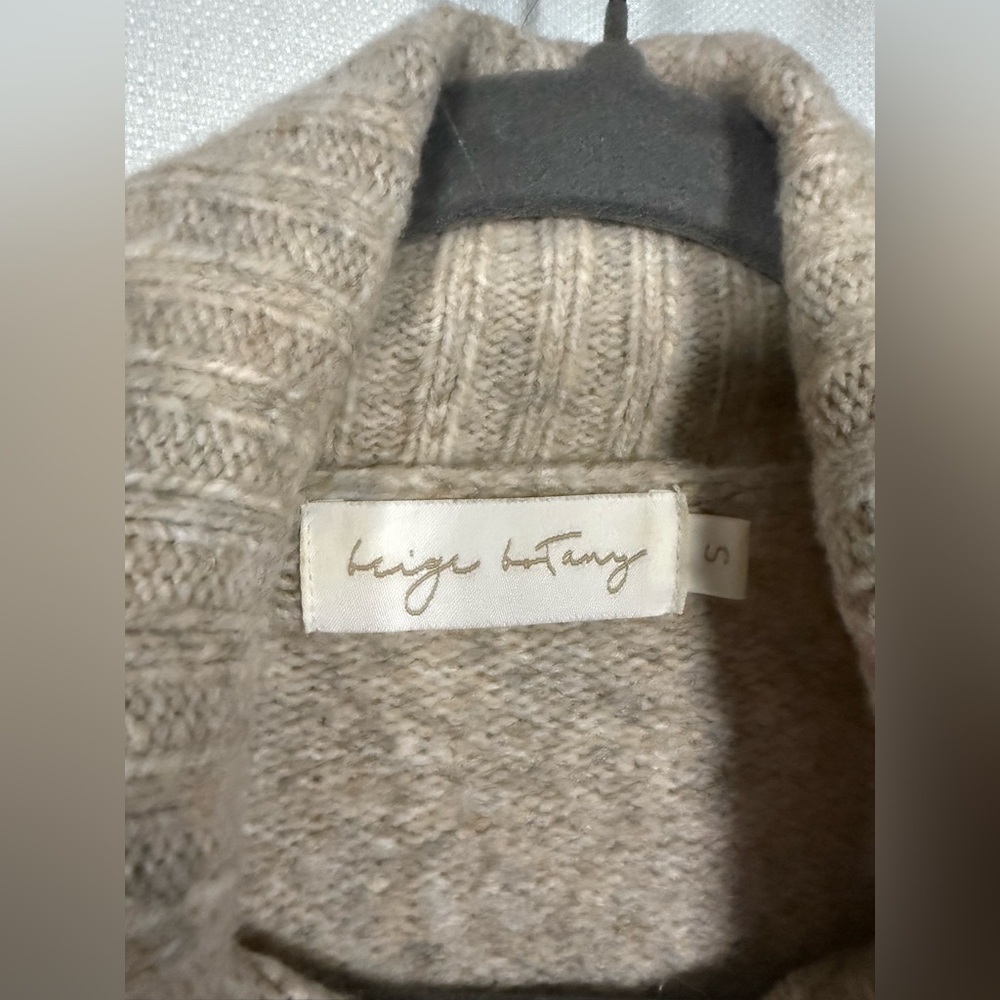 Beige Botany Tan Oatmeal Wool Blend Turtleneck Crop Sweater Size Small - Picture 3 of 7